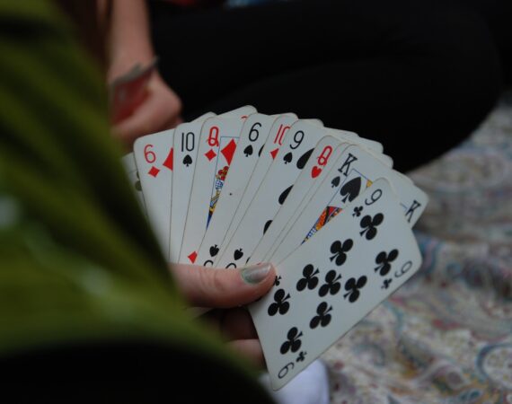 吹牛是什麼?怎麼玩才可以穩贏? 2 撿紅點技巧