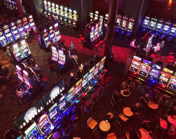 【角子老虎機】一款風靡全球的博弈遊戲 4 aerial photography of casino